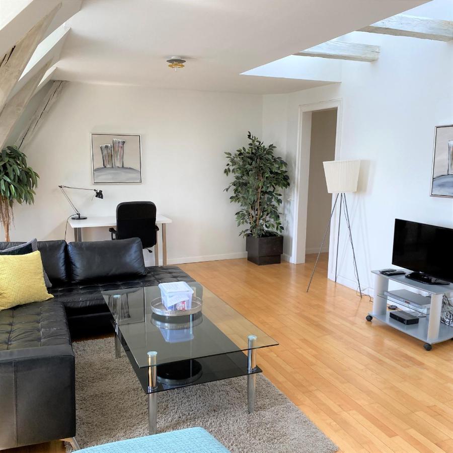 Charming Apartment In Historic City Center Apartment *